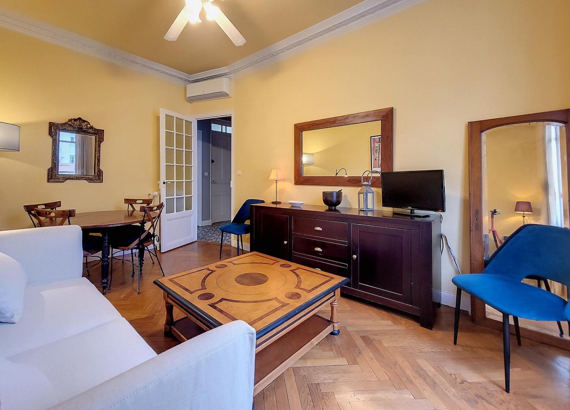 Nestor&jeeves - Provencal - - Near Apartment *